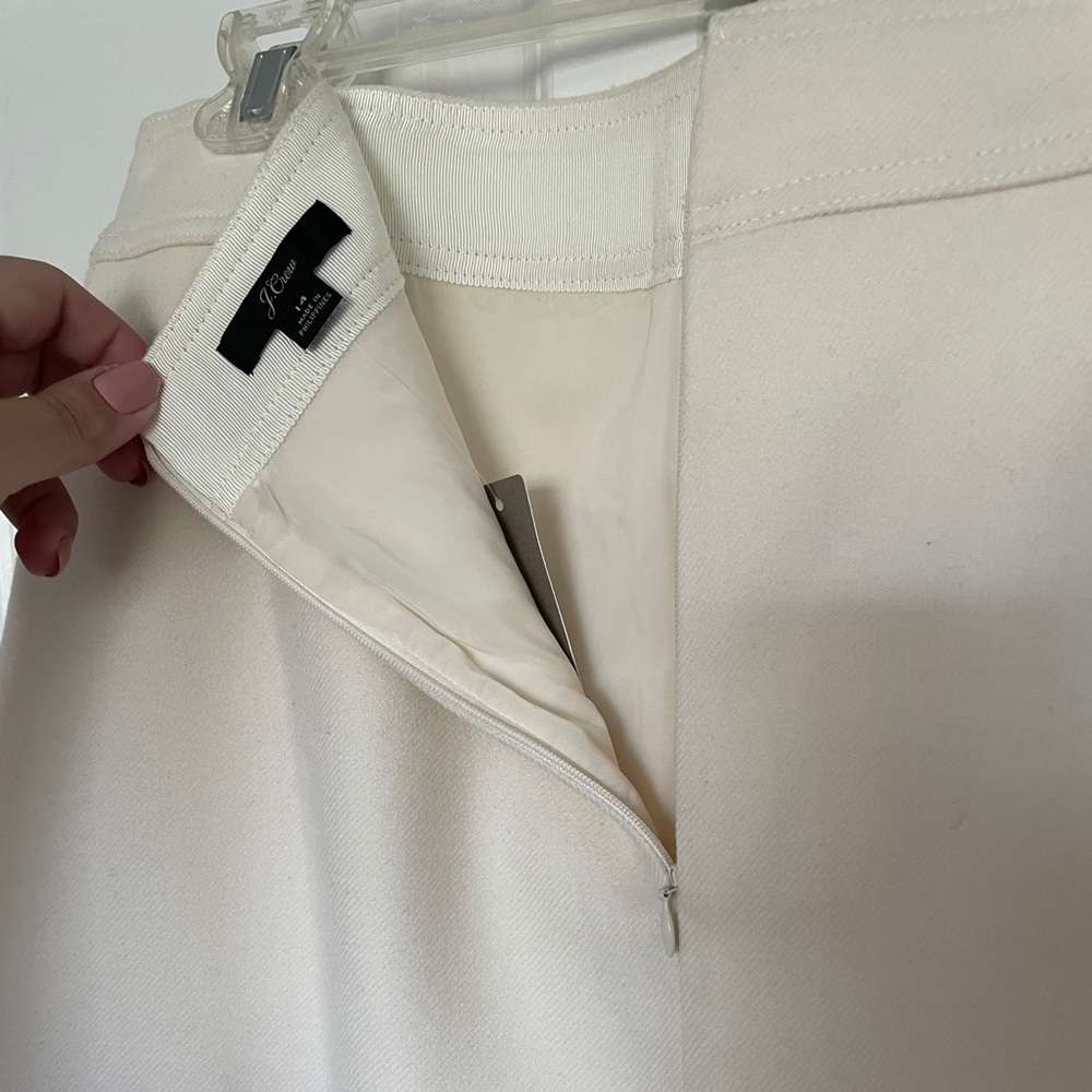 NWT Ivory Princess Mini Skirt in Double-Serge Wool - Picture 6 of 6